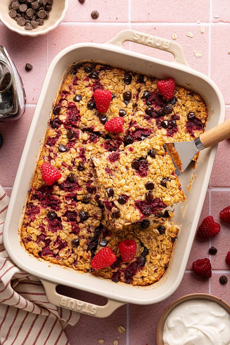 Dark Chocolate and Raspberry Baked Oats